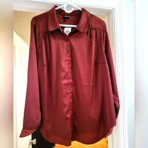 Torrid burgundy blouse 1 NWT